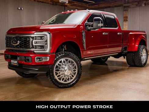 Used 2026 Ford F350 Platinum w/ Platinum Plus Package image 5