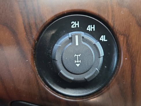 Used 2014 Ford F250 Lariat w/ Lariat Ultimate Package image 18