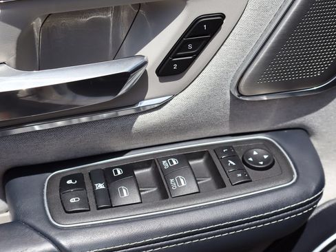 Used 2022 RAM 1500 Limited AWD/4WD image 21
