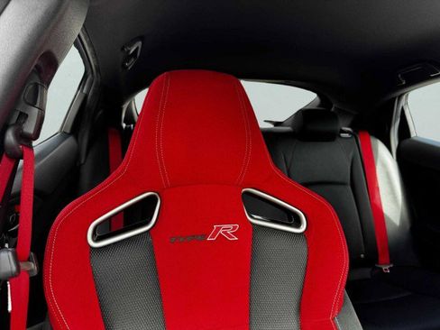 Used 2019 Honda Civic Type R image 57
