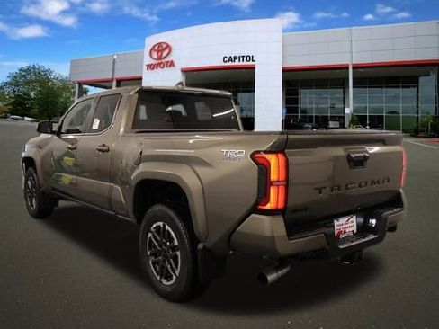 New 2025 Toyota Tacoma TRD Sport image 4