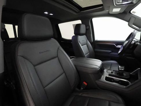 Used 2024 GMC Sierra 1500 Denali image 25