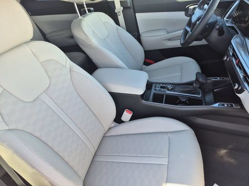 New 2026 Kia Sorento S AWD/4WD image 15