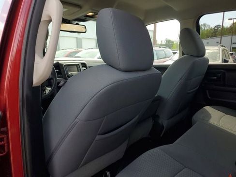 Used 2014 RAM 1500 Express image 13