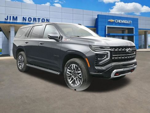Used 2025 Chevrolet Tahoe Z71 AWD/4WD image 1
