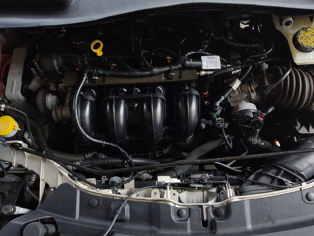 Used 2018 Ford Escape S FWD image 30