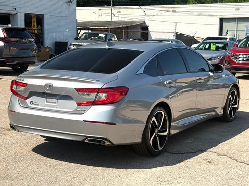 Used 2020 Honda Accord Sport image 5