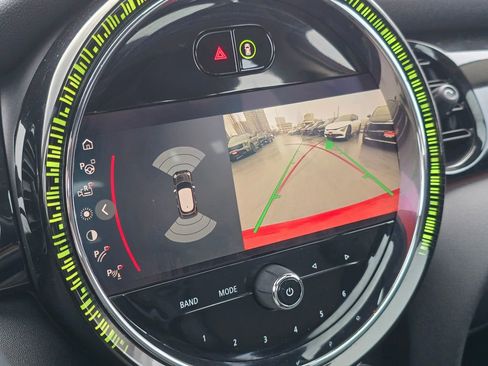 Used 2022 MINI Cooper S w/ Premium Package image 33