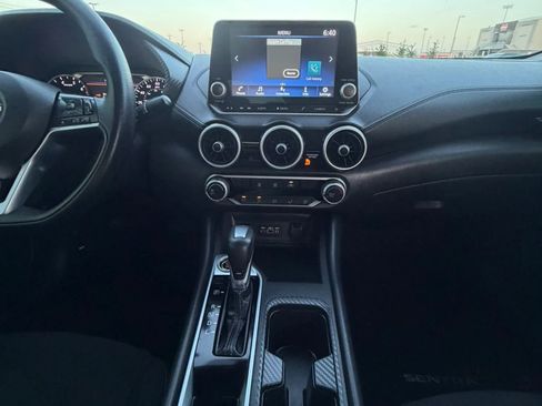 Used 2024 Nissan Sentra SV image 16