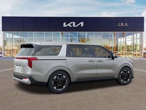 New 2026 Kia Carnival EX FWD image 6