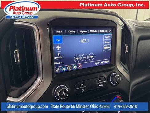 Used 2021 Chevrolet Silverado 2500 LTZ w/ LTZ Convenience Package image 19