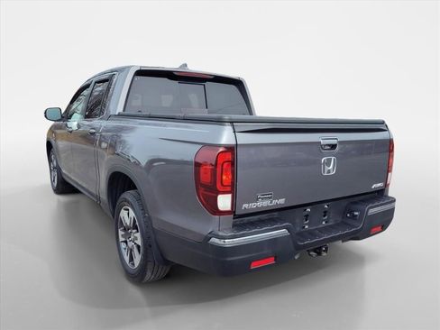 Used 2019 Honda Ridgeline RTL-T image 2