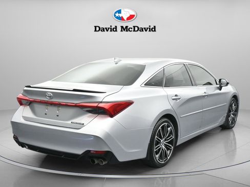 Used 2022 Toyota Avalon Touring image 20