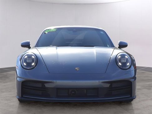 Certified 2025 Porsche 911 Carrera image 12