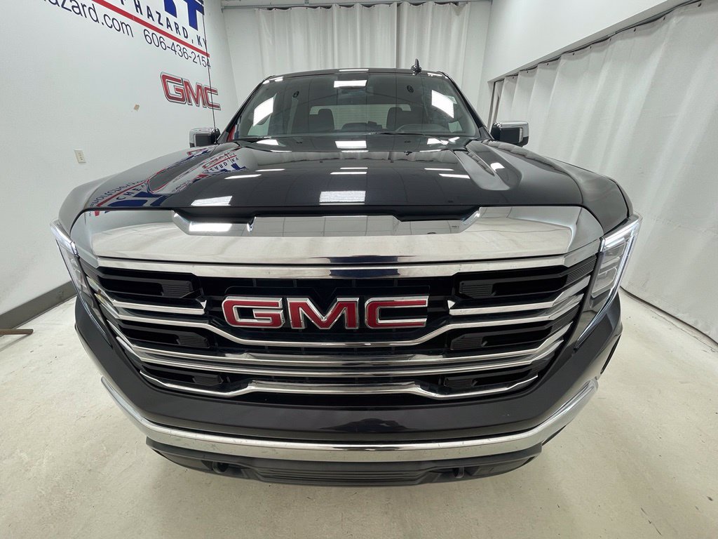 Used 2026 GMC Sierra 1500 SLT AWD/4WD image 2