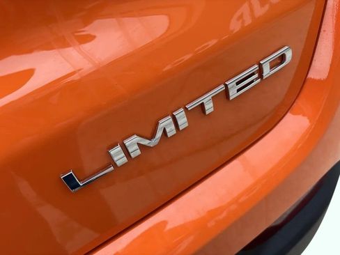 New 2026 Jeep Compass Limited w/ Sun, Sound & Navigation Group AWD/4WD image 9