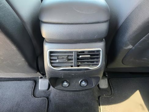 Used 2023 Hyundai Santa Fe SEL AWD/4WD image 11