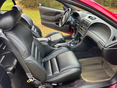 Used 1996 Ford Mustang Cobra image 5
