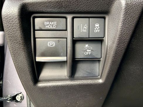 Used 2017 Acura MDX FWD image 32