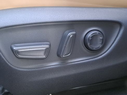 New 2025 Toyota RAV4 XLE Premium image 14