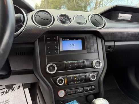 Used 2019 Ford Mustang GT w/ GT Performance Package image 19