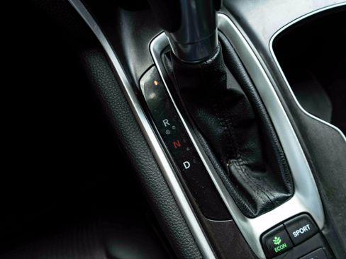 Used 2022 Honda Accord Sport image 28