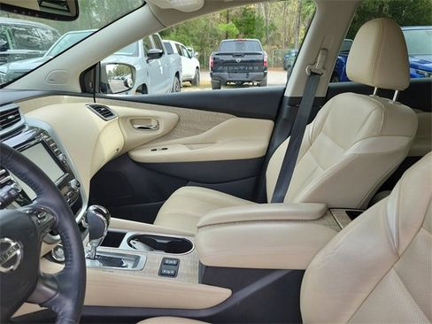 Used 2020 Nissan Murano SL w/ Moonroof Package image 11