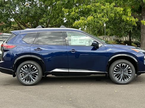 New 2026 Nissan Rogue Platinum w/ Platinum Premium Package image 8