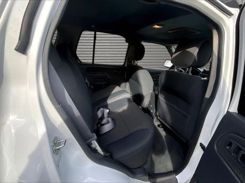 Used 2004 Nissan Xterra XE image 21