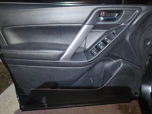 Used 2018 Subaru Forester 2.5i Premium w/ Popular Package #3A AWD/4WD image 9