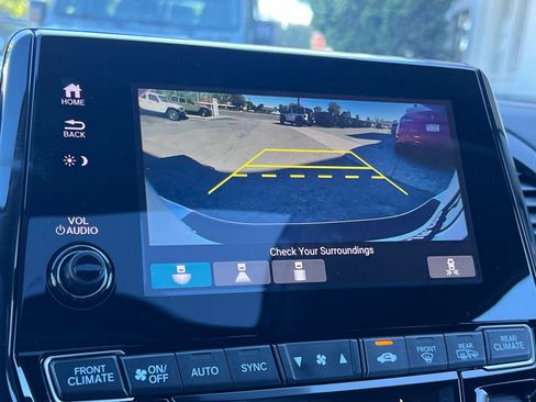 Used 2024 Honda Odyssey EX-L image 20