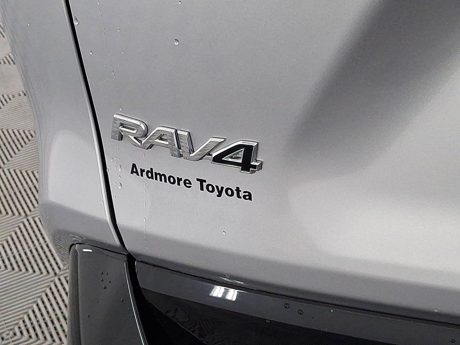 Used 2021 Toyota RAV4 XSE AWD/4WD image 16