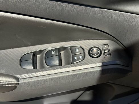 Certified 2022 Nissan Altima 2.5 SV FWD image 15