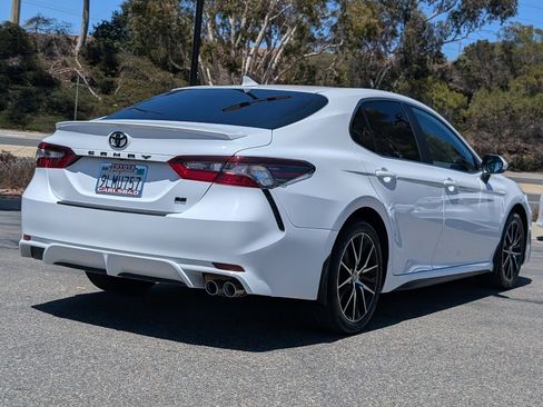 Used 2024 Toyota Camry SE w/ Blackout Package (TMS) FWD image 13