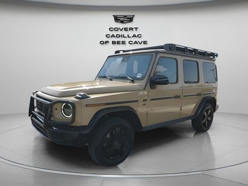 Used 2022 Mercedes-Benz G 550 image 3