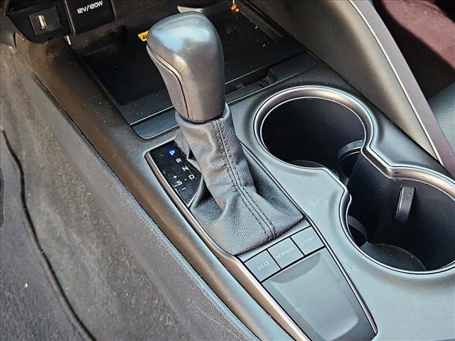 Used 2024 Toyota Camry SE w/ Audio Upgrade Package FWD image 15