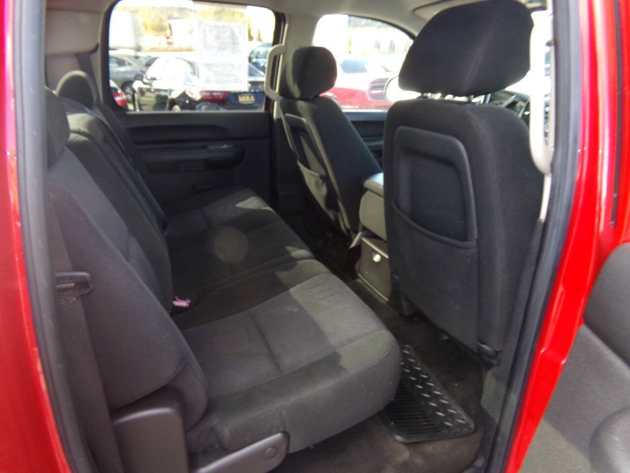 Used 2010 Chevrolet Silverado 1500 LT w/ Power Pack Plus RWD image 18