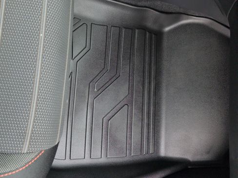 Used 2025 Honda CR-V Sport image 11