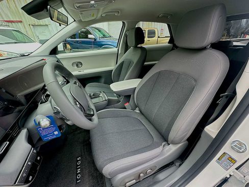 New 2026 Hyundai Ioniq 5 SE RWD image 13