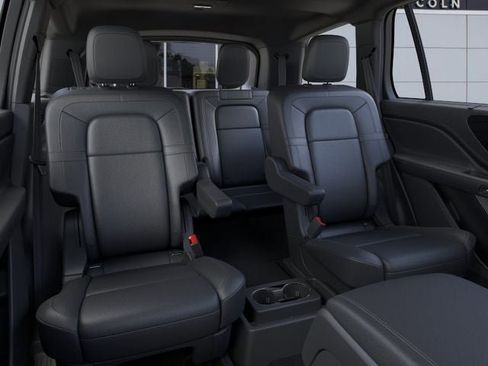 New 2026 Lincoln Aviator Reserve AWD/4WD image 11