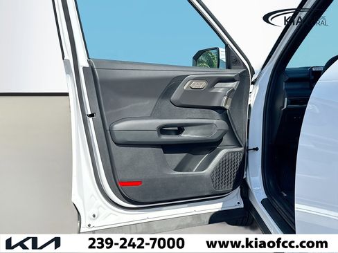 New 2027 Kia Telluride S image 24