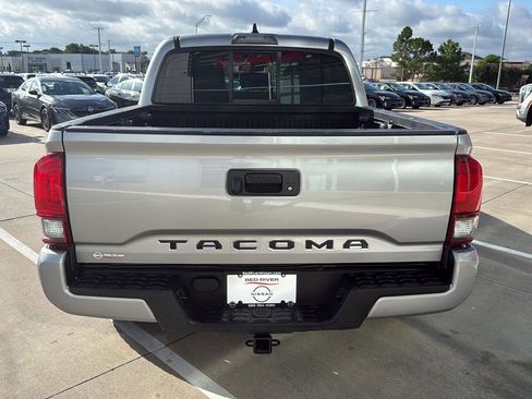Used 2021 Toyota Tacoma SR w/ SR Convenience Package RWD image 6