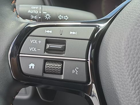 Used 2024 Honda CR-V Sport Touring image 14
