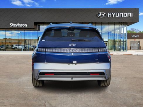 New 2026 Hyundai Ioniq 5 Limited image 3