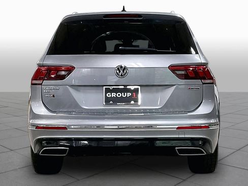 Used 2020 Volkswagen Tiguan SEL Premium R-Line AWD/4WD image 5