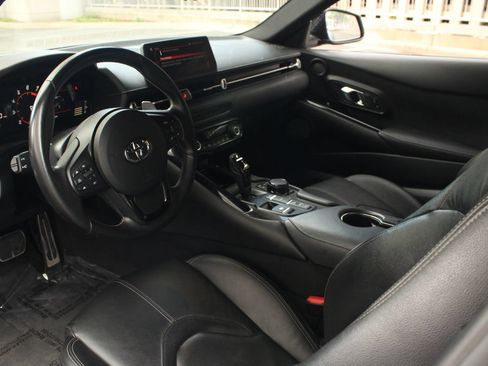 Used 2021 Toyota Supra Premium w/ Driver Assist Package RWD image 16