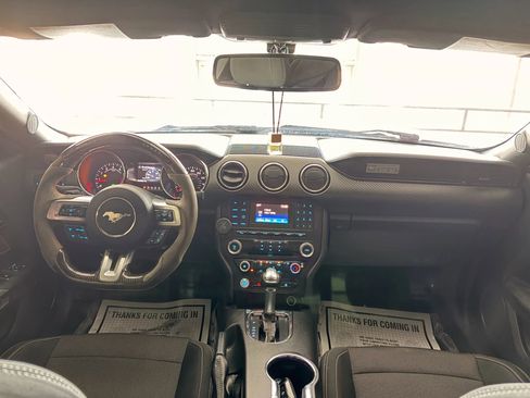 Used 2015 Ford Mustang V6 Coupe 2D image 19