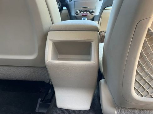 Used 2011 Subaru Outback 2.5i Premium w/ All-Weather Pkg image 15