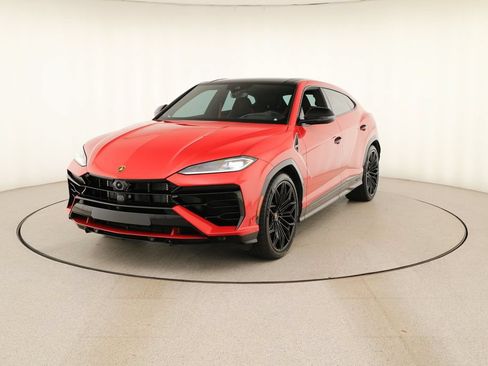 Used 2025 Lamborghini Urus SE AWD/4WD image 12