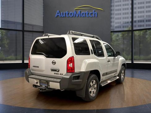 Used 2011 Nissan Xterra PRO-4X image 10